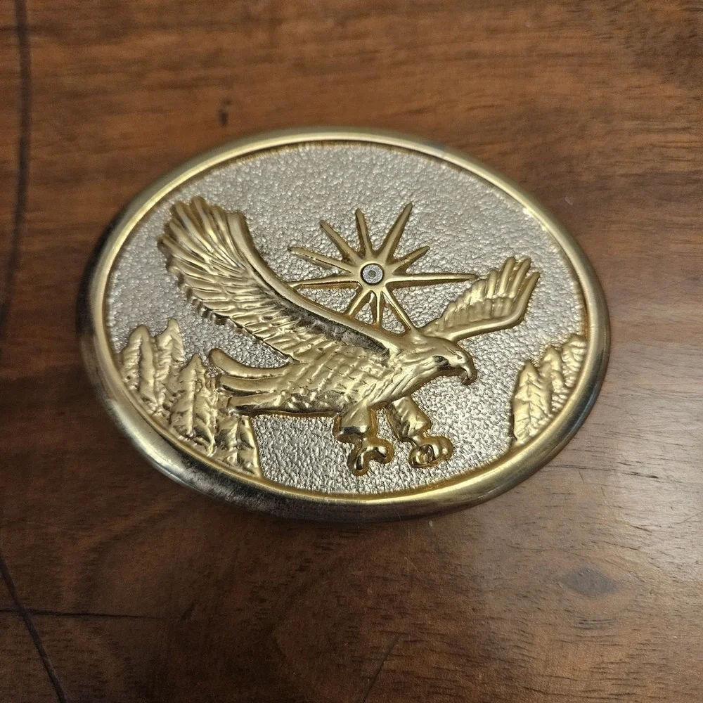 Vintage 80's Gold Tone Soaring Eagle Oval Cowboy Western Belt Buckle Unisex